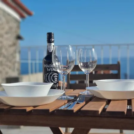 Social Galinho House - Sea View - Calheta